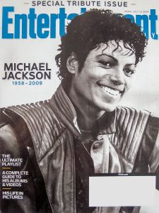 Entertainment Weekly #1055  (MJ "Thriller" cover)