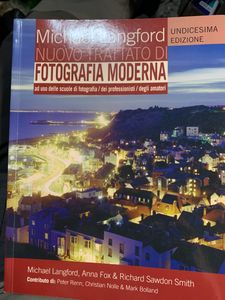 Nuovo Trattato Di Fotografia Moderna
