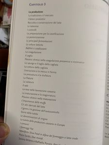 Il Gusto deli Formaggo. Conoscere Le Forme Del Latte. Le Famiglie. Le Classificazioni E Le Tipologie Casearie.. I Segreti Della Degustazione Dall'Arte Dell'Assaggio All'Utilizzo In Cucina