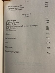 Favole Periodiche. Le Vite Avventurose Degli Elementi Chimici