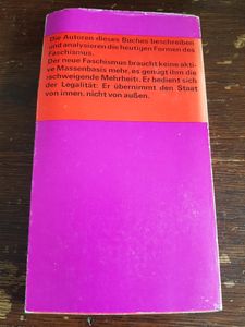 Neuer Faschismus, Neue Demokratie