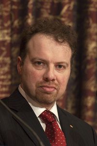 Adam J. Riess