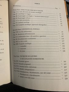 La Vita Quotidiana Nell'Impero Carolingio