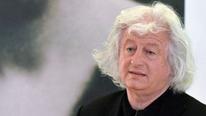 Esterházy Péter