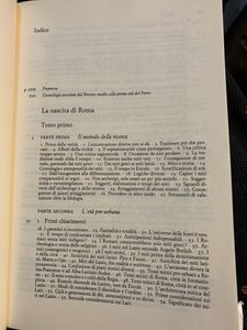 La nascita di Roma. Dèi, lari, eroi e uomini all'alba di una civiltà - Tomo primo