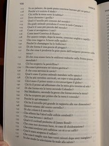 Il libro dell'ignoranza. Che cosa è verità e che cosa è semplicemente una panzana? Il libro - gioco che svela le nostre false conoscenze