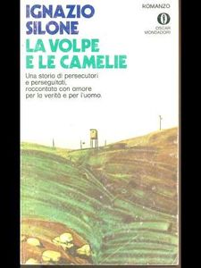 La volpe e le camelie