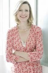 Julia Llewellyn