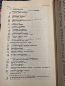 Storia di Roma nel medioevo. Politica, religione, società, cultura, economia e urbanistica della Città Eterna tra l'avvento di Costantino e il saccheggio di Carlo V