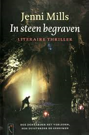 In Steen Begraven