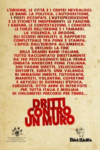 DRITTI CONTRO UN MURO