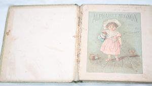 Alphabet Mignon