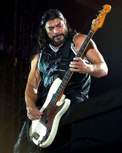 Robert Trujillo