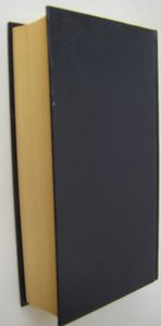 Puerta Al Verano / Amos De Títeres
