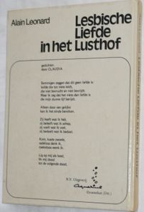 Lesbische liefde in het Lusthof met 94 full-color foto's