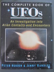 The Complete Book of UFOs: An Investigation into Alien Contacts and Encounters