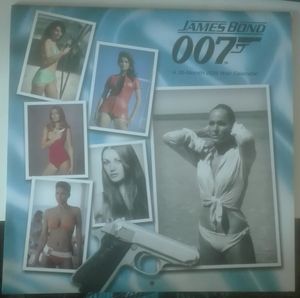 James Bond 007: A 16-Month 2011 Wall Calendar