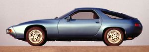 Porsche 928