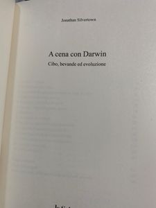A Cena Con Darwin. Cibo Bevande Ed Evoluzione