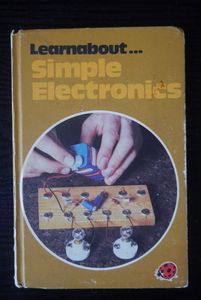Simple Electronics (Learnabout...)
