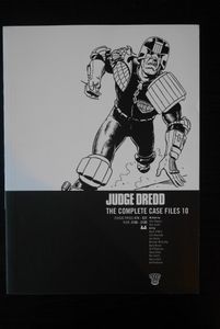 Judge Dredd: The Complete Case Files 10