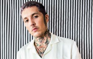 Oliver Sykes