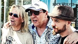 Rock Wolves