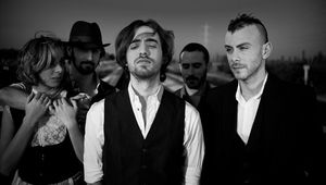Asaf Avidan & The Mojos