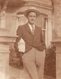 Noel Carrington