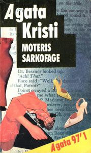 Moteris Sarkofage