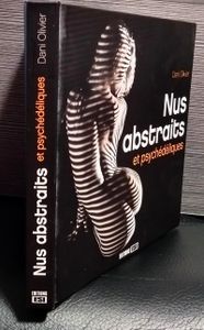 Nus Abstraits et Psychédéliques