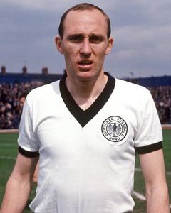 Willi Schulz