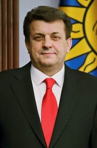 Анатолій Олійник