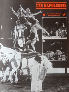Sous Le Grand Chapiteau - Cirque Gatini Circus