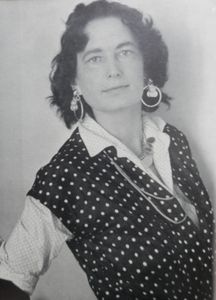 Rowena Farre