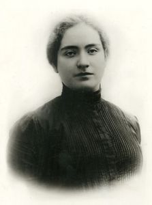 Lesznai Anna