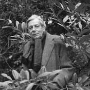 Raymond Mortimer