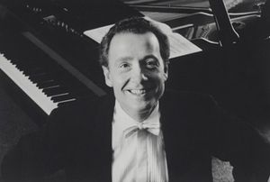 François-Joël Thiollier