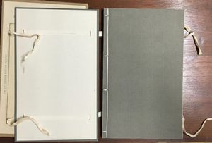 Chinese Poetry Paper by the Master of the Ten Bamboo Hall: Twenty-four Facsimiles in the Size of the Originals with an Introduction by Jan Tschichold