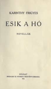 Esik a hó