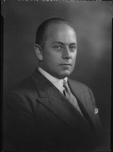 Vernon Bartlett