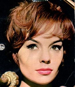 Pascale Petit (actess)