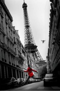 La Veste Rouge Paris Eiffel Tower