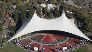 Shoreline Amphitheatre, Mountain View, CA