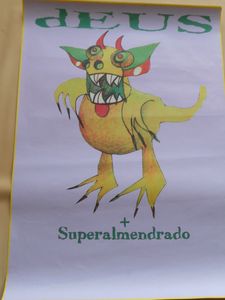 deus / superalmendrado