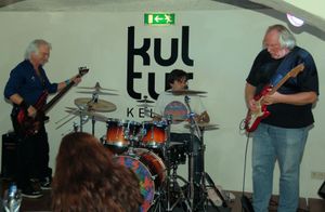 Cream Revival Band