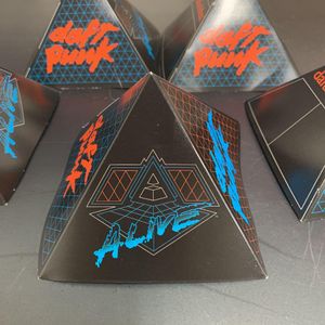 Daft Punk - Dafunkfest, Osaka / Tokyo 12.6.2007 , 12.8.2007 - Pyramid