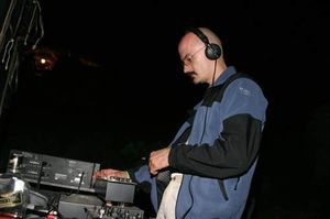 DJ Lenin