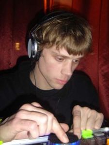 DJ Binghi