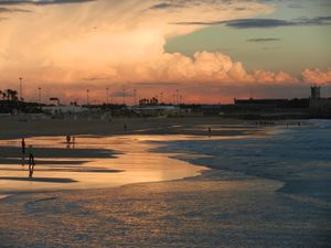 Praia De Carcavelos